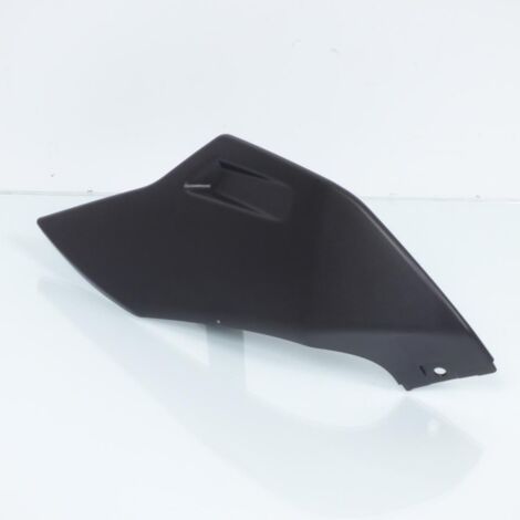 Sabot bas de caisse droit pour moto Derbi 125 GPR nude 2004 à (1/3)