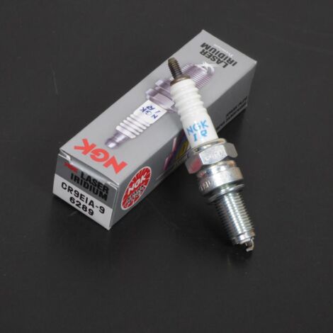 Bougie d'allumage NGK pour Moto Suzuki 750 Gsx-R 2008 à 2017 (1/5)