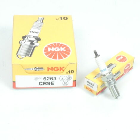Bougie d'allumage NGK pour Moto Yamaha 1000 Yzf-R1 1998 à 2001 (1/5)