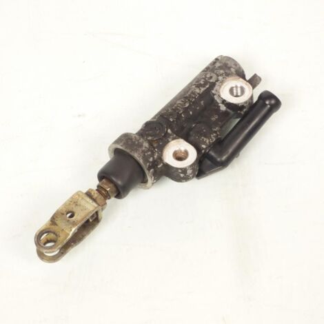 [PRODUIT D'OCCASION] Maître cylindre frein arrière origine pour moto Yamaha 600 (1/5)