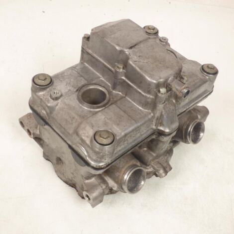 Culasse avant origine pour moto Honda 750 VFR 1990 à 1997 RC36E