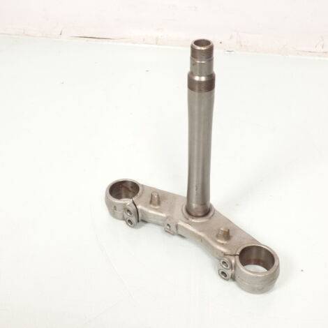 [PRODUIT D'OCCASION] Té de fourche inférieur origine pour moto Suzuki 650 Sv S 2003 à (1/3)