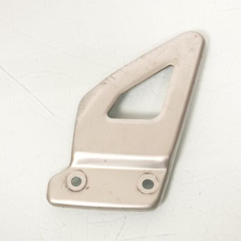 [PRODUIT D'OCCASION] Protection marche pied droit origine pour moto Suzuki 750 GSXR (1/2)