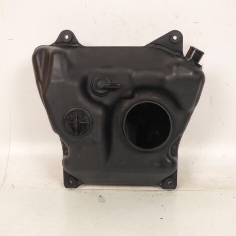 [PRODUIT D'OCCASION] Réservoir à carburant pour scooter Suzuki 650 An Burgman (1/2)