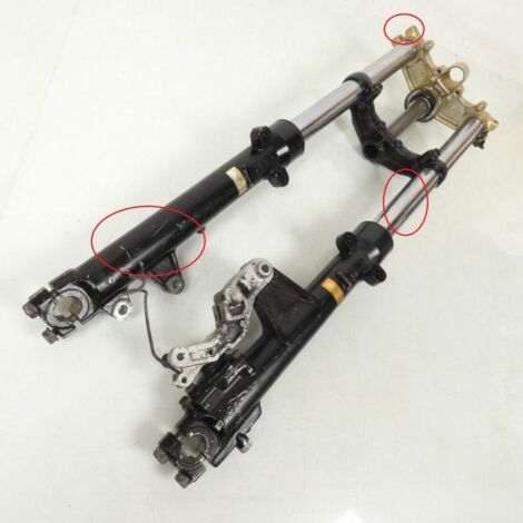 [PRODUIT D'OCCASION] Fourche avec té Showa pour moto Honda 400 NSR 1985 à 1986 KM4 (1/5)