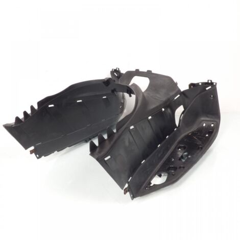[PRODUIT D'OCCASION] Marche pied origine pour scooter Yamaha 125 Xmax 2006 à 2009 (1/3)