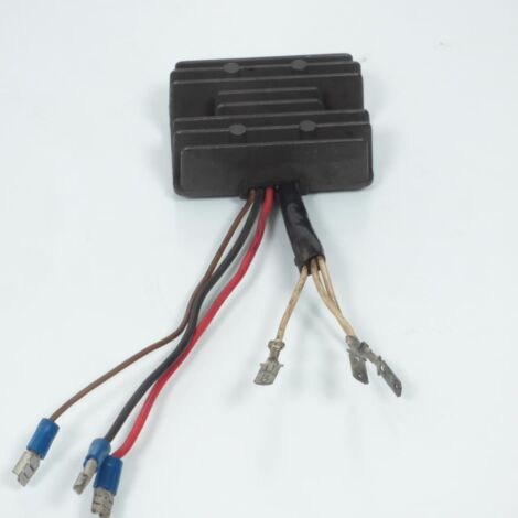 [PRODUIT D'OCCASION] Régulateur redresseur de tension origine pour Moto Yamaha 125 (1/3)