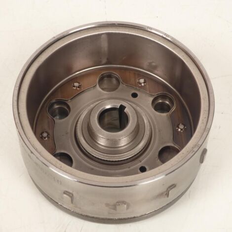 [PRODUIT D'OCCASION] Volant magnétique d allumage origine pour moto Honda 125 Varadero