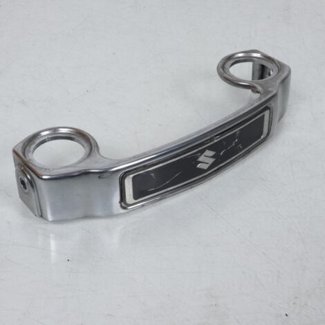 [PRODUIT D'OCCASION] Protection té fourche inférieur origine pour moto Suzuki GN 125 (1/4)