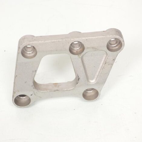 [PRODUIT D'OCCASION] Support moteur droit origine pour moto Yamaha 850 TDM 1996 à 2001 (1/2)