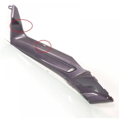 [PRODUIT D'OCCASION] Cache latéral gauche origine pour Scooter Yamaha 125 Xmax 2006 à (1/3)