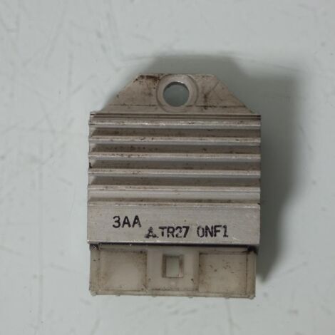 [PRODUIT D'OCCASION] Régulateur de tension origine pour scooter Yamaha 50 Bw's 1995 à (1/2)