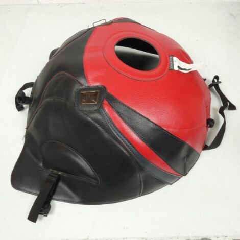 [PRODUIT D'OCCASION] Tapis de réservoir Bagster pour moto Suzuki 600 GSXR 1996 à 1999 (1/5)