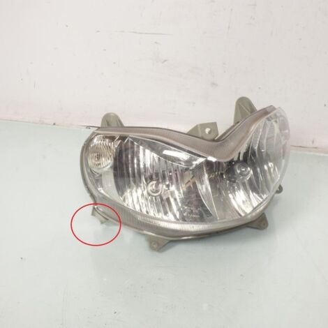 [PRODUIT D'OCCASION] Optique avant origine pour scooter Suzuki 125 Burgman 2007 à 2013 (1/3)