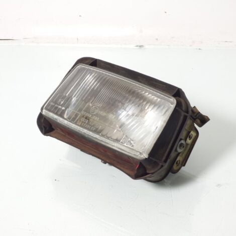 [PRODUIT D'OCCASION] Optique avant origine pour moto Suzuki 750 DR 1988 à 1989 (1/2)