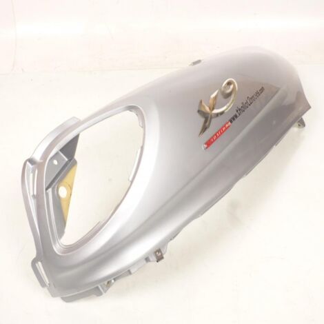 [PRODUIT D'OCCASION] Coque arrière droite pour scooter Piaggio 500 X9 Evolution (1/3)