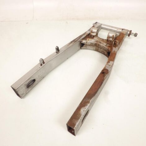 [PRODUIT D'OCCASION] Bras oscillant origine pour Moto Suzuki 750 Gsx F 1989 à 1997 (1/2)