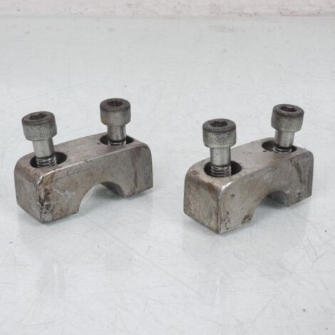 [PRODUIT D'OCCASION] Paire de pontet de guidon origine pour moto Honda CBX 650 E 1982 (1/2)