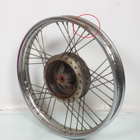 [PRODUIT D'OCCASION] Jante avant 1.60X17 origine pour moto Yamaha 125 SR Occasion (1/5)