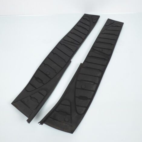 [PRODUIT D'OCCASION] Protection de marche pied origine pour scooter Piaggio 200 LXT (1/3)