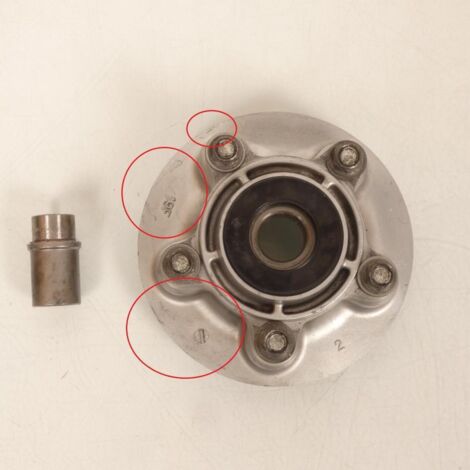 [PRODUIT D'OCCASION] Porte couronne origine pour Moto Suzuki 650 Sv S 2007 19F / (1/2)