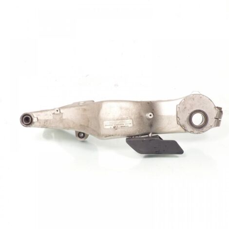[PRODUIT D'OCCASION] Bras oscillant origine pour Honda 800 VFR Crossrunner 2011 2012 (1/2)