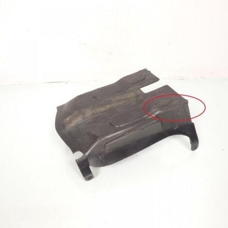 [PRODUIT D'OCCASION] Sabot bas de caisse origine pour Scooter Peugeot 50 V-Clic 4T (1/3)