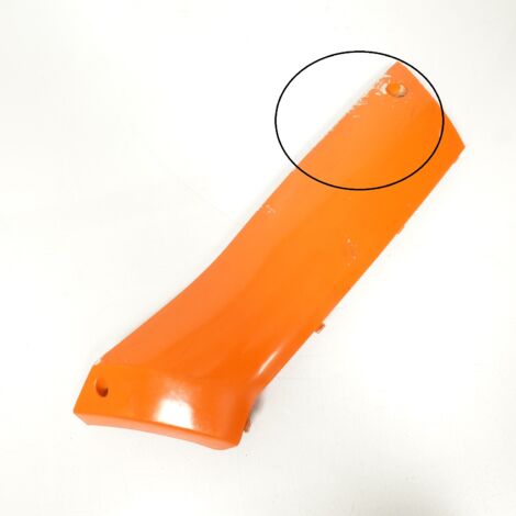 [PRODUIT D'OCCASION] Sabot droit origine pour scooter Peugeot 50 STREETZONE 2T (1/3)