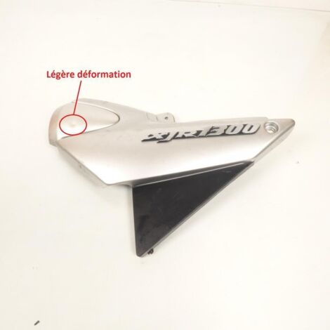 [PRODUIT D'OCCASION] Cache latéral gauche origine pour moto Yamaha 1300 XJR 5EA-21711 (1/2)