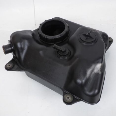 [PRODUIT D'OCCASION] Réservoir à carburant origine pour scooter Suzuki 650 Burgman (1/2)