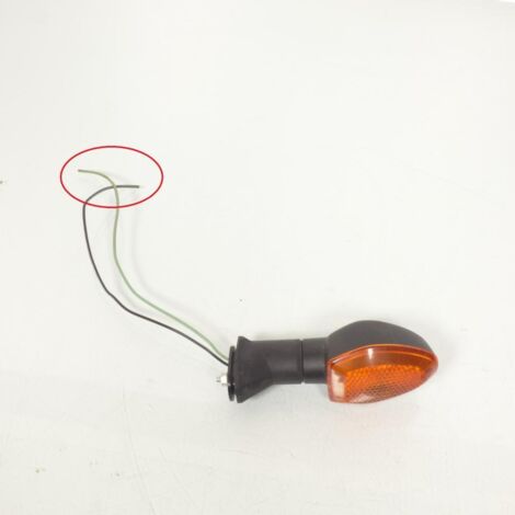 [PRODUIT D'OCCASION] Clignotant arrière droit origine pour moto Suzuki 750 GSR 2011 à (1/2)
