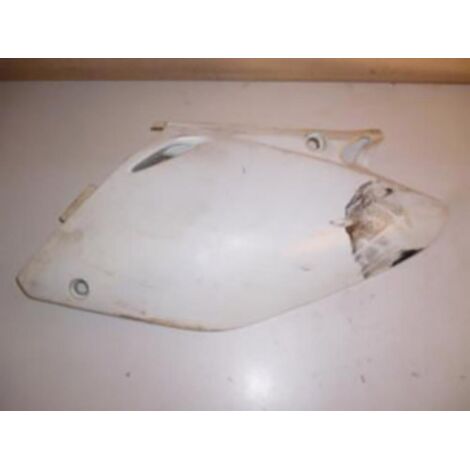 Cache latéral gauche Honda CB 400 1979/1982 (83700-413-0000) - Speck Moto Pièces