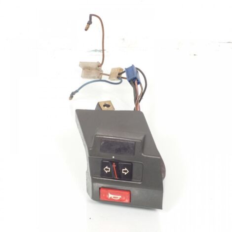 [PRODUIT D'OCCASION] Commodo gauche origine pour Scooter Yamaha 50 Beluga 1988 à 1989 (1/2)