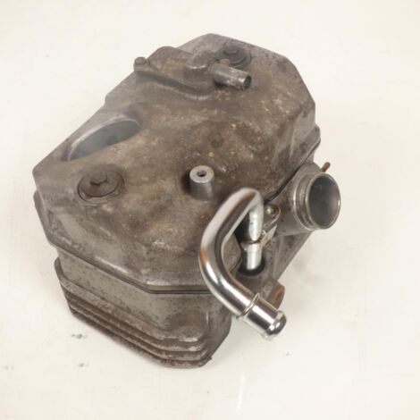 [PRODUIT D'OCCASION] Culasse origine pour Moto Honda 650 NTV deauville 2002 à 2005 (1/5)