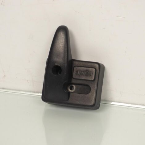 [PRODUIT D'OCCASION] Attache paquet de tablier arrière origine pour Scooter Aprilia 50 (1/5)
