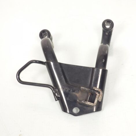 [PRODUIT D'OCCASION] Platine de repose pied passager droit origine pour moto Suzuki (1/2)