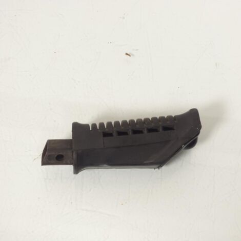 [PRODUIT D'OCCASION] Cale pied pilote droit origine pour moto Suzuki 500 GSE 1989 à (1/2)