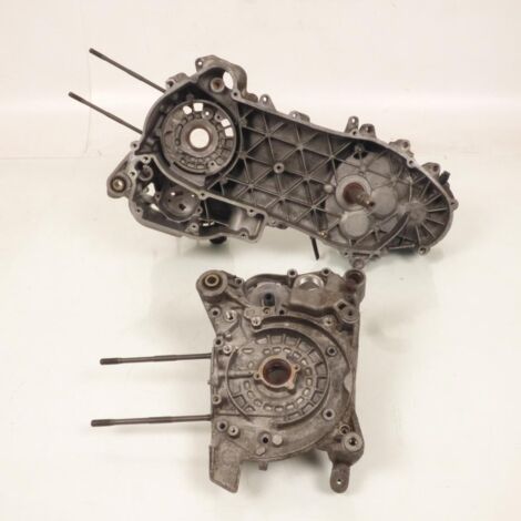 [PRODUIT D'OCCASION] Carter moteur origine pour Scooter Piaggio 125 X9 2000 à 2003 (1/4)