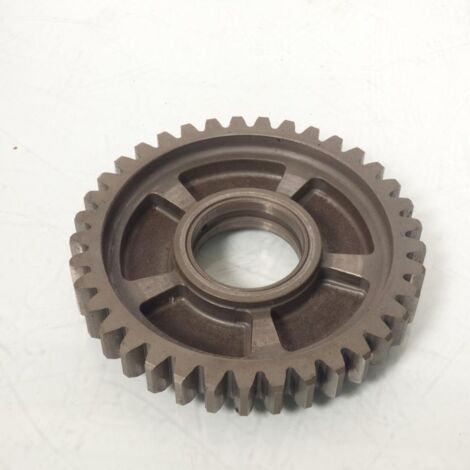 [PRODUIT D'OCCASION] Pignon secondaire de deuxième vitesse origine pour Yamaha R6 (1/2)