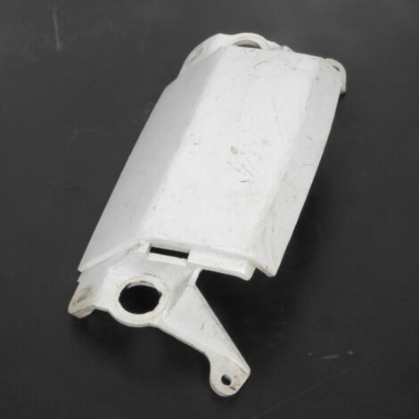 [PRODUIT D'OCCASION] Panneau avant origine pour moto Suzuki 650 DR 1991 à 1996 (1/2)