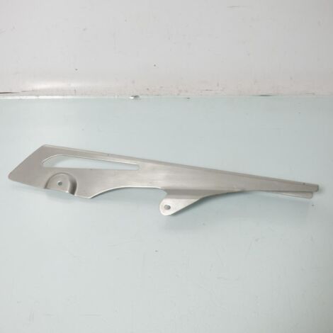 [PRODUIT D'OCCASION] Cache chaîne origine en aluminium pour moto Occasion