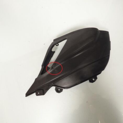[PRODUIT D'OCCASION] Cache latéral gauche origine pour scooter Piaggio 50 Typhoon (1/3)