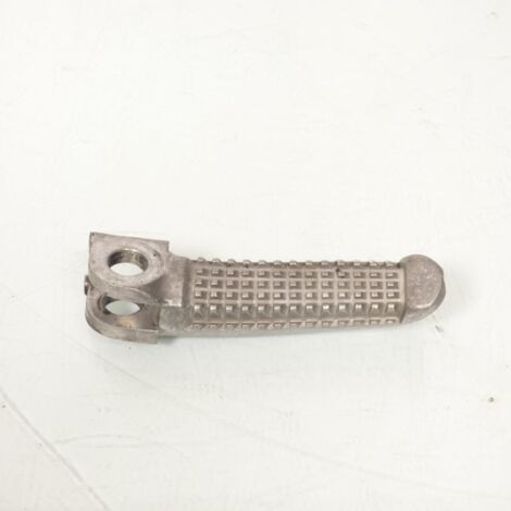 [PRODUIT D'OCCASION] Cale pied pilote droit origine pour moto Suzuki 33E Occasion (1/2)