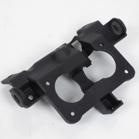 [PRODUIT D'OCCASION] Plastique divers origine pour moto Triumph 600 Speed four 2007 (1/2)
