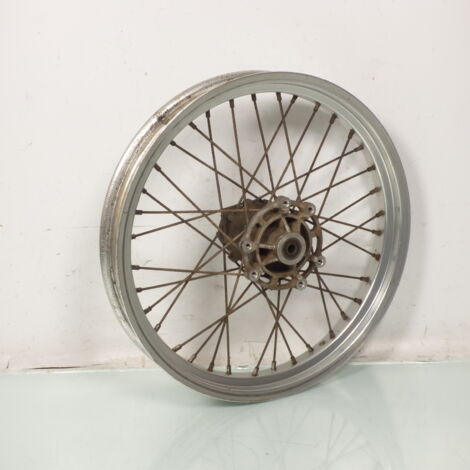 [PRODUIT D'OCCASION] Jante arrière origine pour moto Suzuki 50 RMX 1999 à 2001 2.15x18 (1/4)