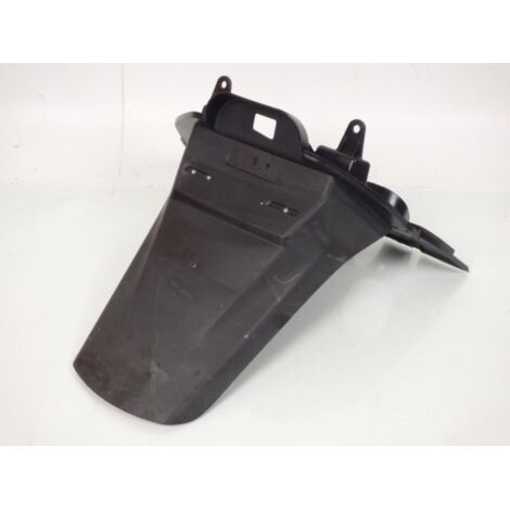 [PRODUIT D'OCCASION] Bavette arrière origine pour scooter Suzuki 125 Burgman 2002-2006 (1/3)