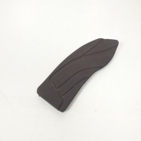 [PRODUIT D'OCCASION] Protection marche pied origine pour Suzuki 650 Burgman 2013 à (1/2)