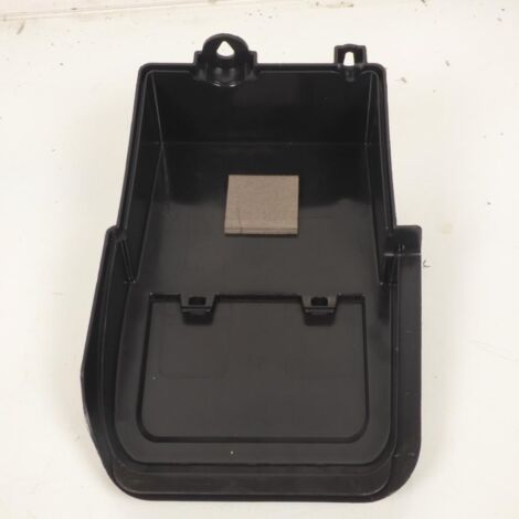 [PRODUIT D'OCCASION] Plastique divers origine pour scooter Suzuki 400 Burgman (1/2)