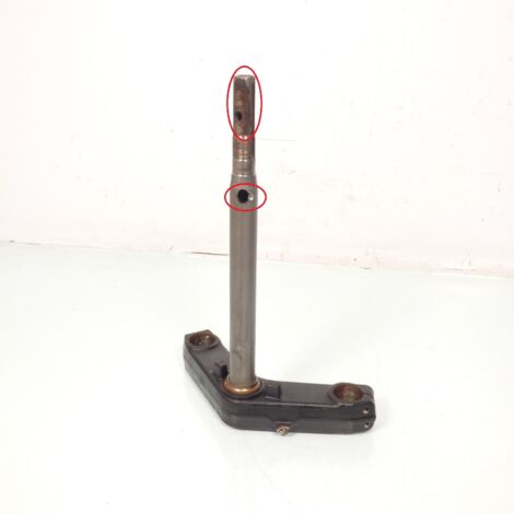 [PRODUIT D'OCCASION] Té de fourche origine pour scooter Occasion (1/4)