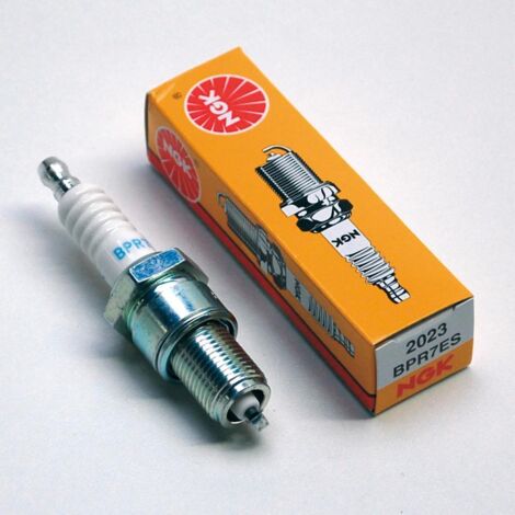 Bougie d'allumage NGK pour Auto BPR7ES / 2023 Neuf (1/5)